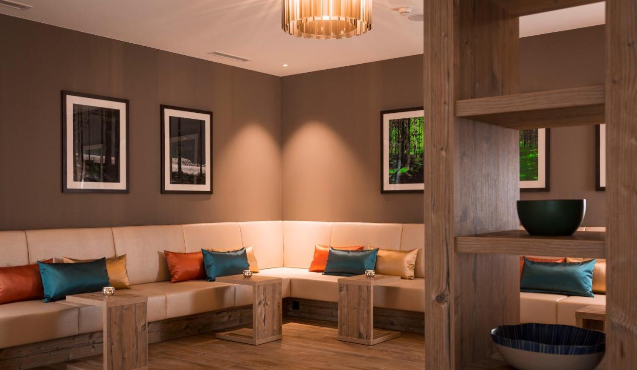 Ameron Davos Swiss Mountain Resort Bagian luar foto